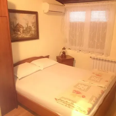 Koral بيت ضيافة سوزوبول